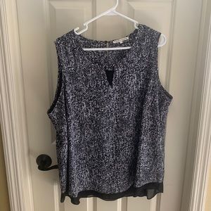 2X Violet and Claire black /white blouse
